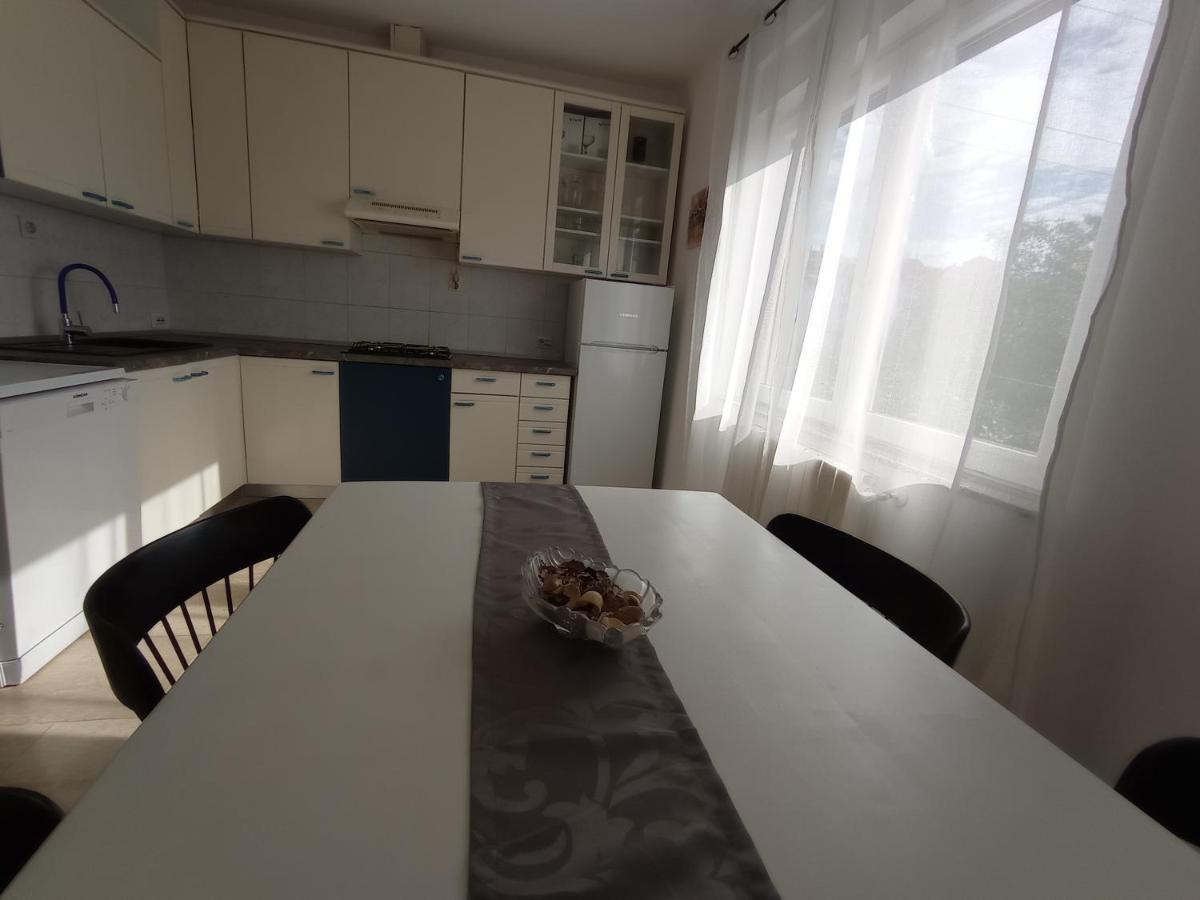 Apartman Simun غييكا المظهر الخارجي الصورة